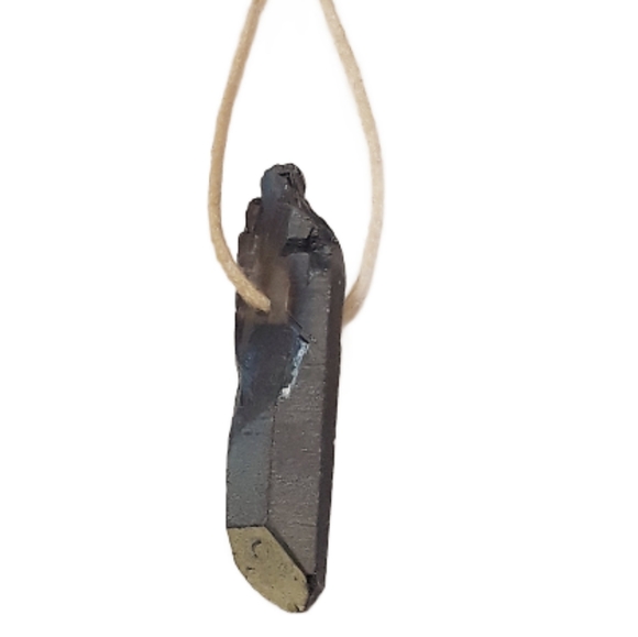 Aura Titanium Quartz Crystal Pendant Necklace - Picture 7 of 14
